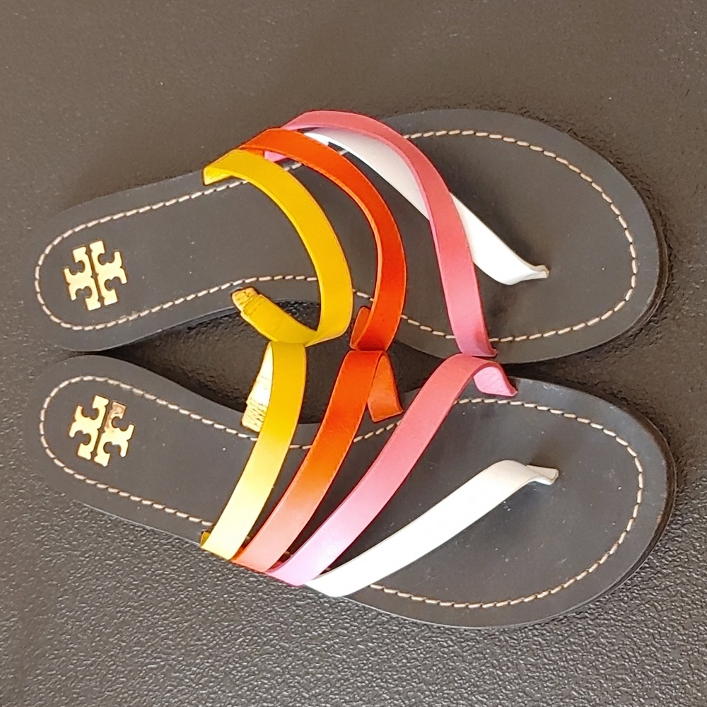 Tory Burch Patos Leather Strappy Flat Sandal Size 6.5 (1368)
